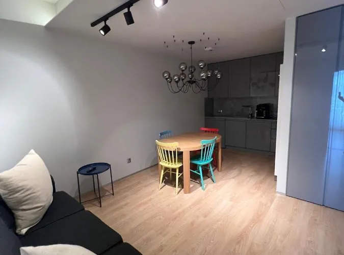 Silver Apartments - Ovo -Justincenter
