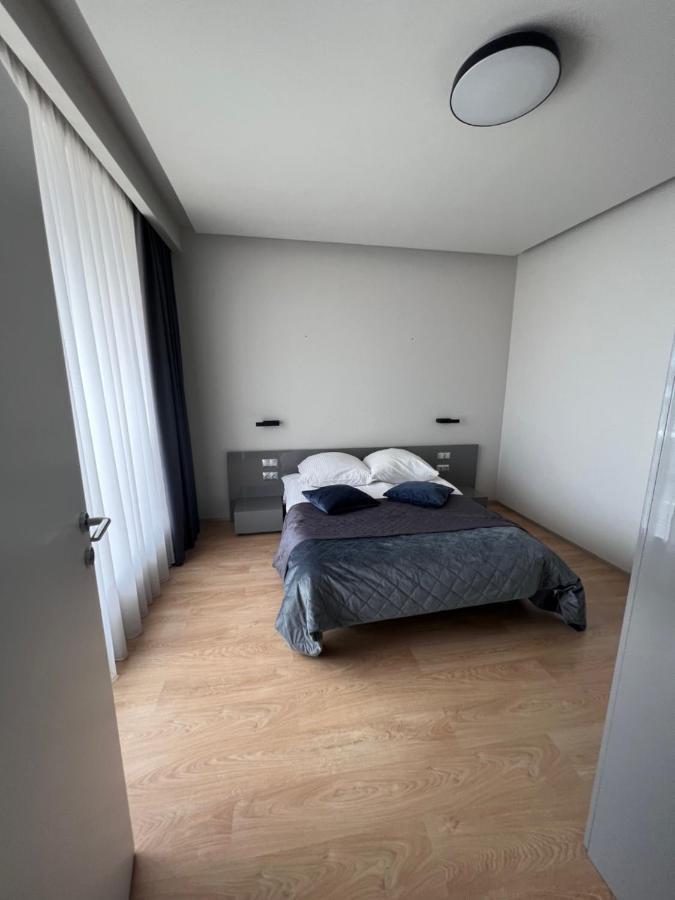 Silver - Ovo -justincenter Apartment Wroclaw